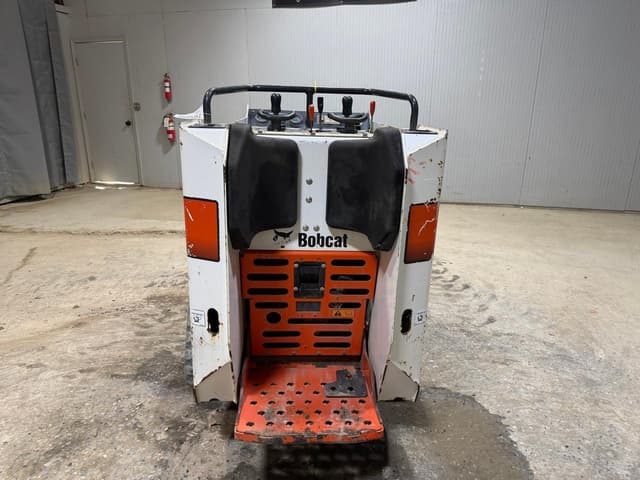 Image of Bobcat MT85 equipment image 3
