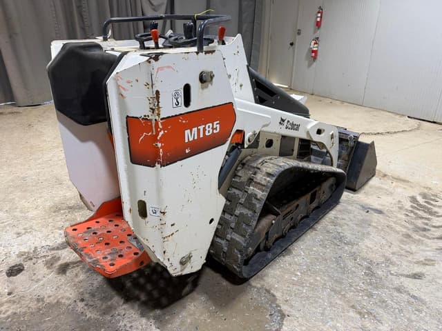 Image of Bobcat MT85 equipment image 4