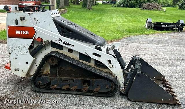 Image of Bobcat MT85 equipment image 3