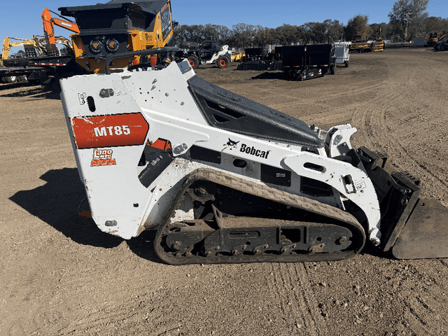 Image of Bobcat MT85 equipment image 4