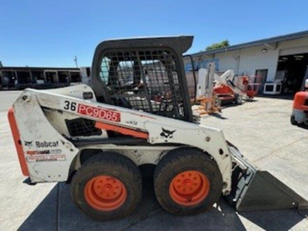 2016 Bobcat S450 Equipment Image0