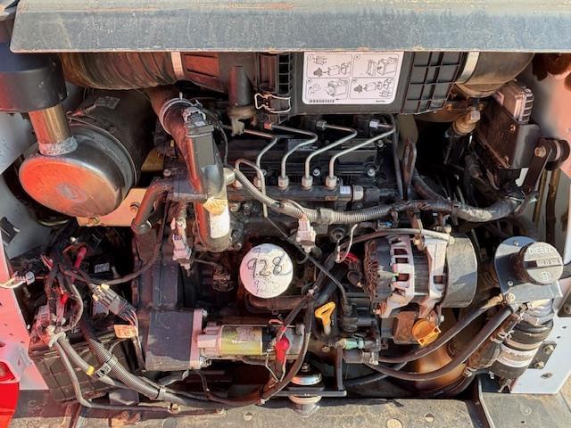 Image of Bobcat S530 equipment image 3