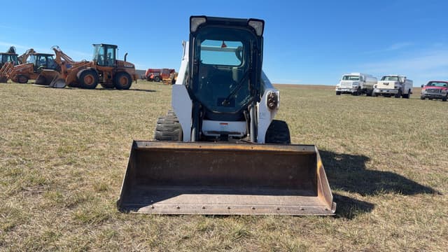 Image of Bobcat S530 equipment image 2