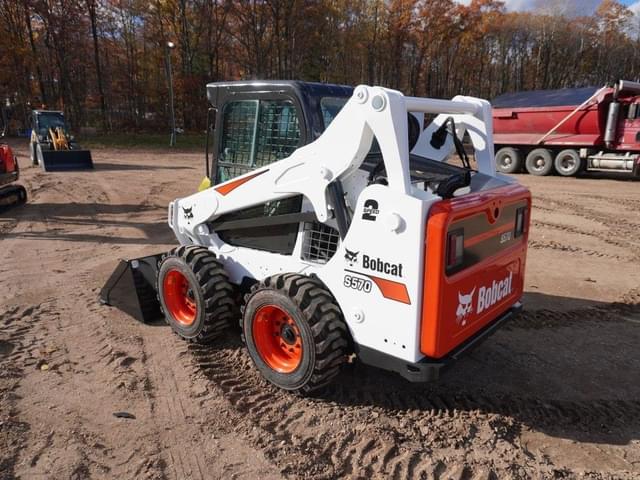Image of Bobcat S570 equipment image 2