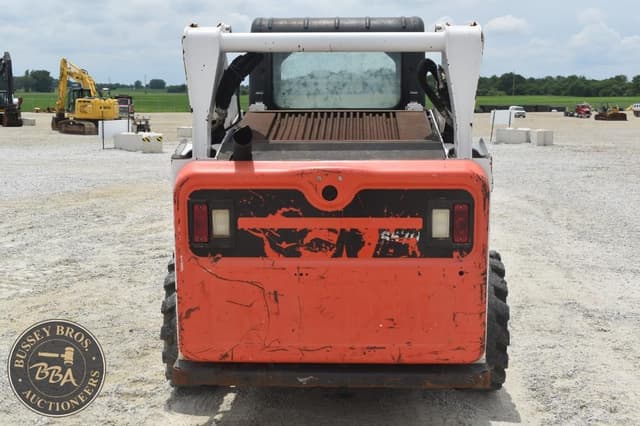 Image of Bobcat S570 equipment image 3