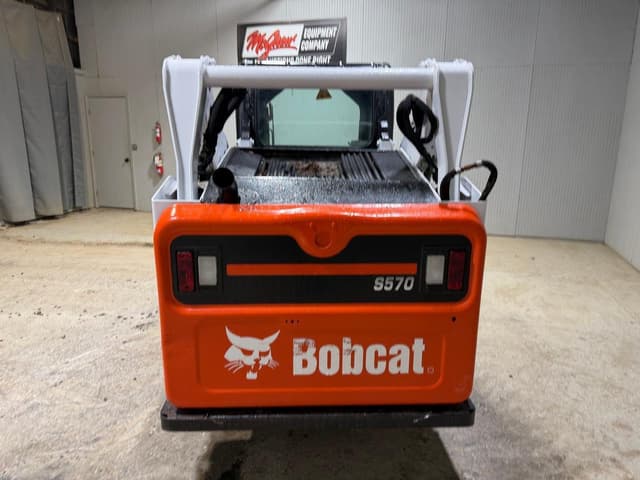 Image of Bobcat S570 equipment image 3