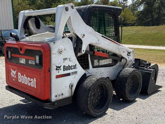 Image of Bobcat S570 equipment image 4
