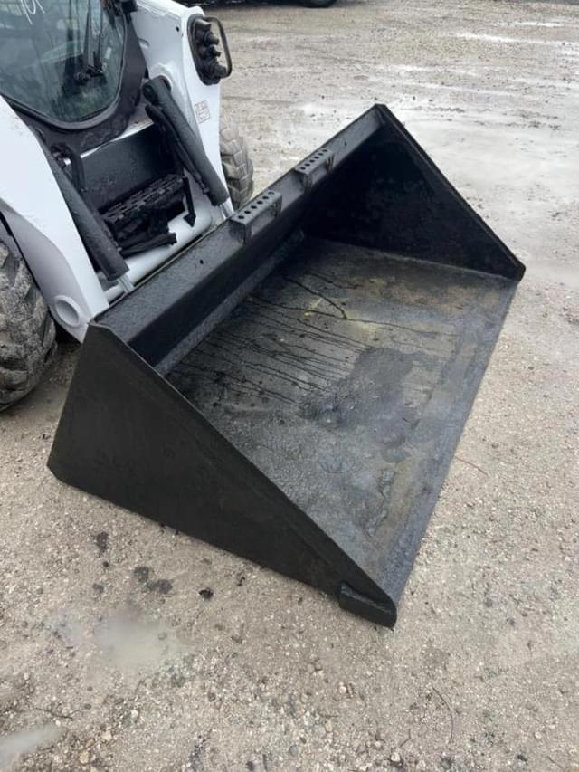 Image of Bobcat S570 equipment image 4