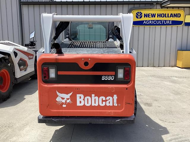 Image of Bobcat S590 equipment image 3