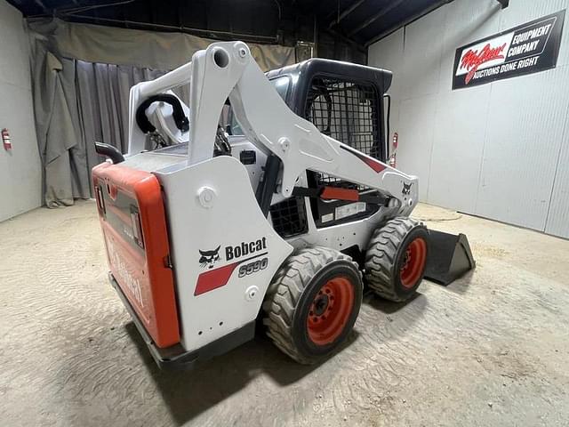 Image of Bobcat S590 equipment image 4