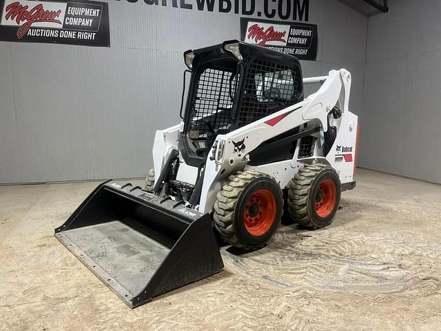 Image of Bobcat S590 equipment image 1