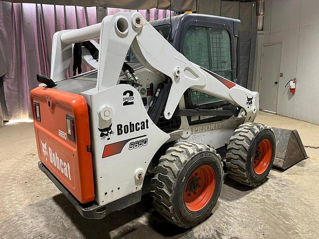 Image of Bobcat S650 equipment image 4