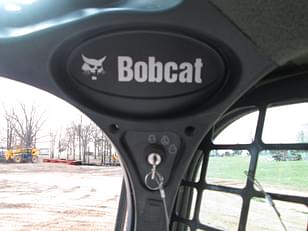 Main image Bobcat S650 29
