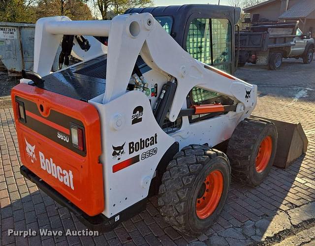 Image of Bobcat S650 equipment image 4