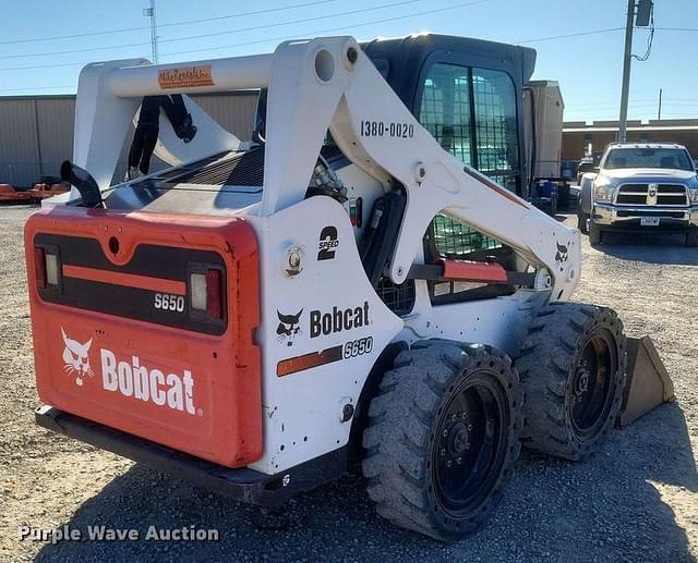 Image of Bobcat S650 equipment image 4