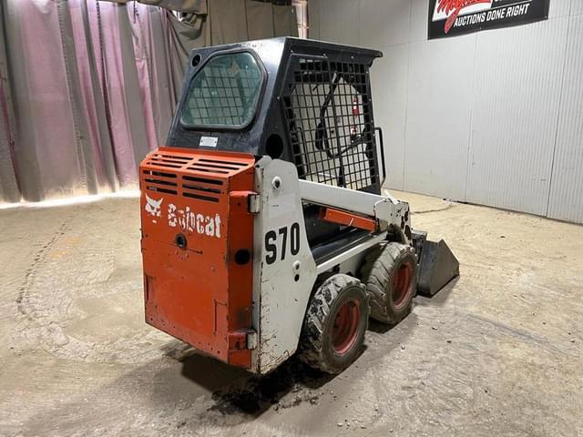Image of Bobcat S70 equipment image 4