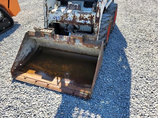 Image of Bobcat S70 equipment image 2