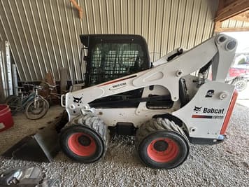 Main image Bobcat S740