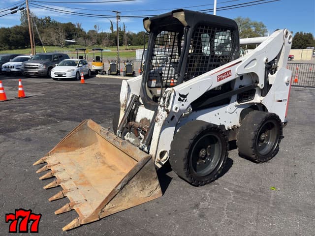 Image of Bobcat S750 equipment image 1