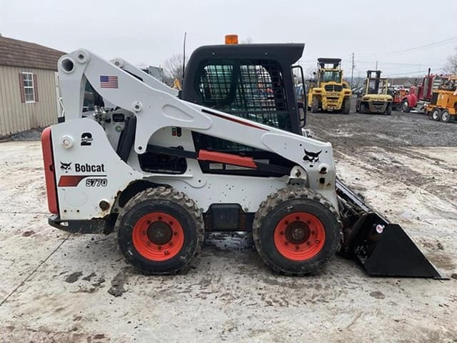 Image of Bobcat S770 equipment image 4