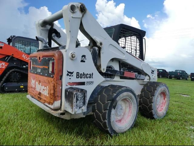 Image of Bobcat S850 equipment image 2