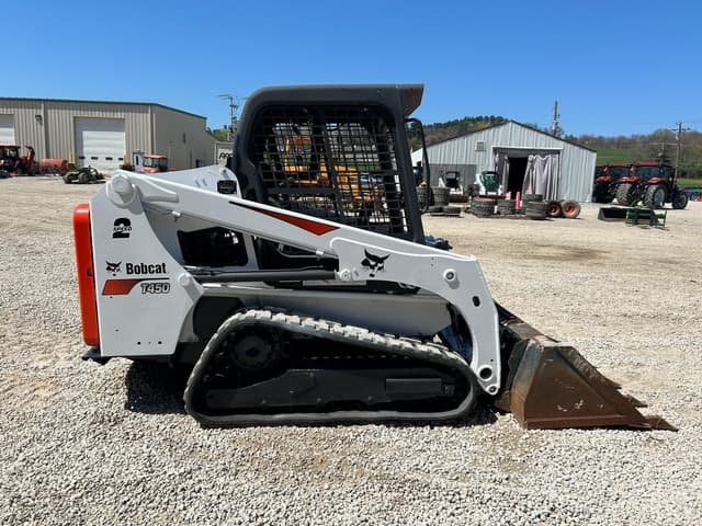 Image of Bobcat T450 equipment image 4