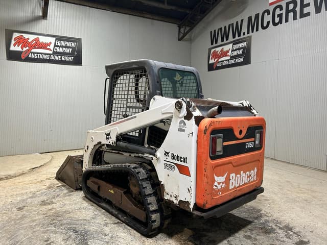 Image of Bobcat T450 equipment image 1