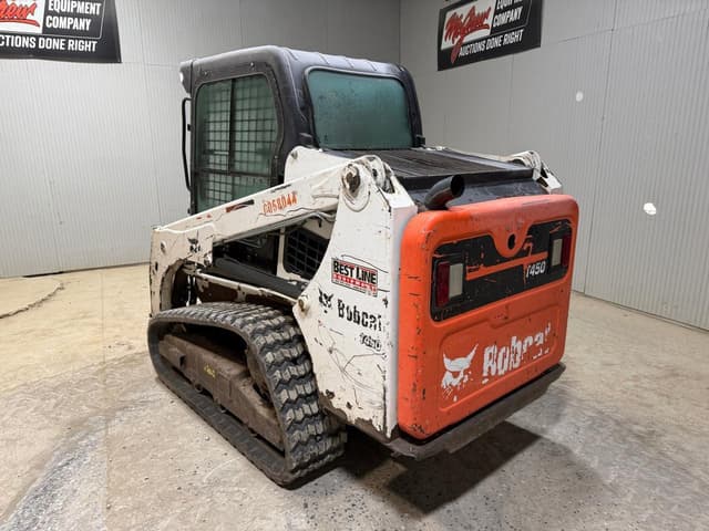 Image of Bobcat T450 equipment image 2