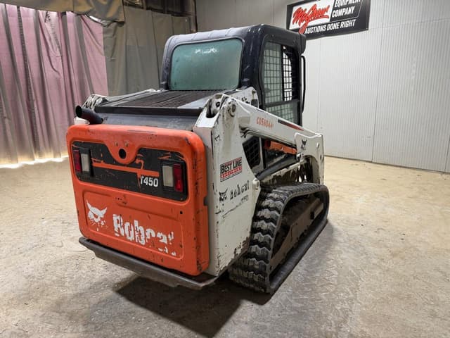 Image of Bobcat T450 equipment image 4