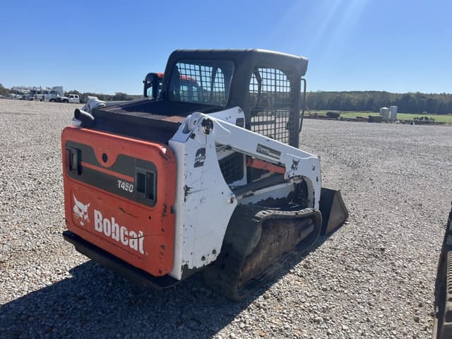 Image of Bobcat T450 equipment image 3