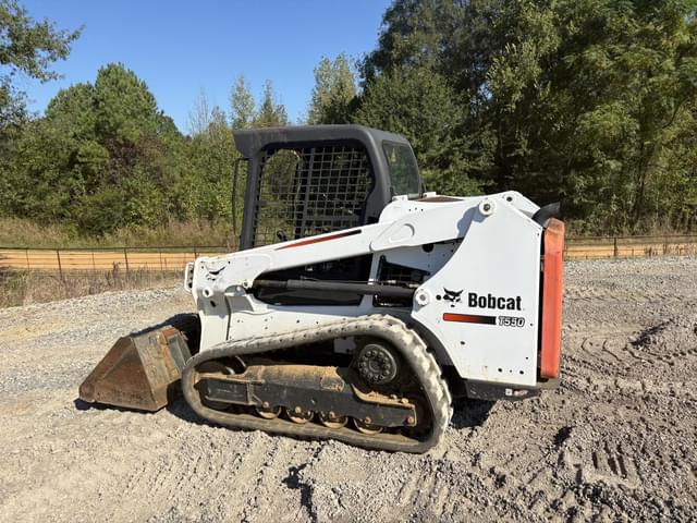 Image of Bobcat T550 equipment image 2
