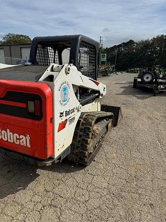 Image of Bobcat T550 equipment image 3