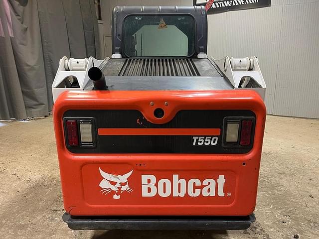 Image of Bobcat T550 equipment image 3