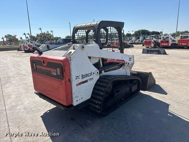 Image of Bobcat T550 equipment image 4