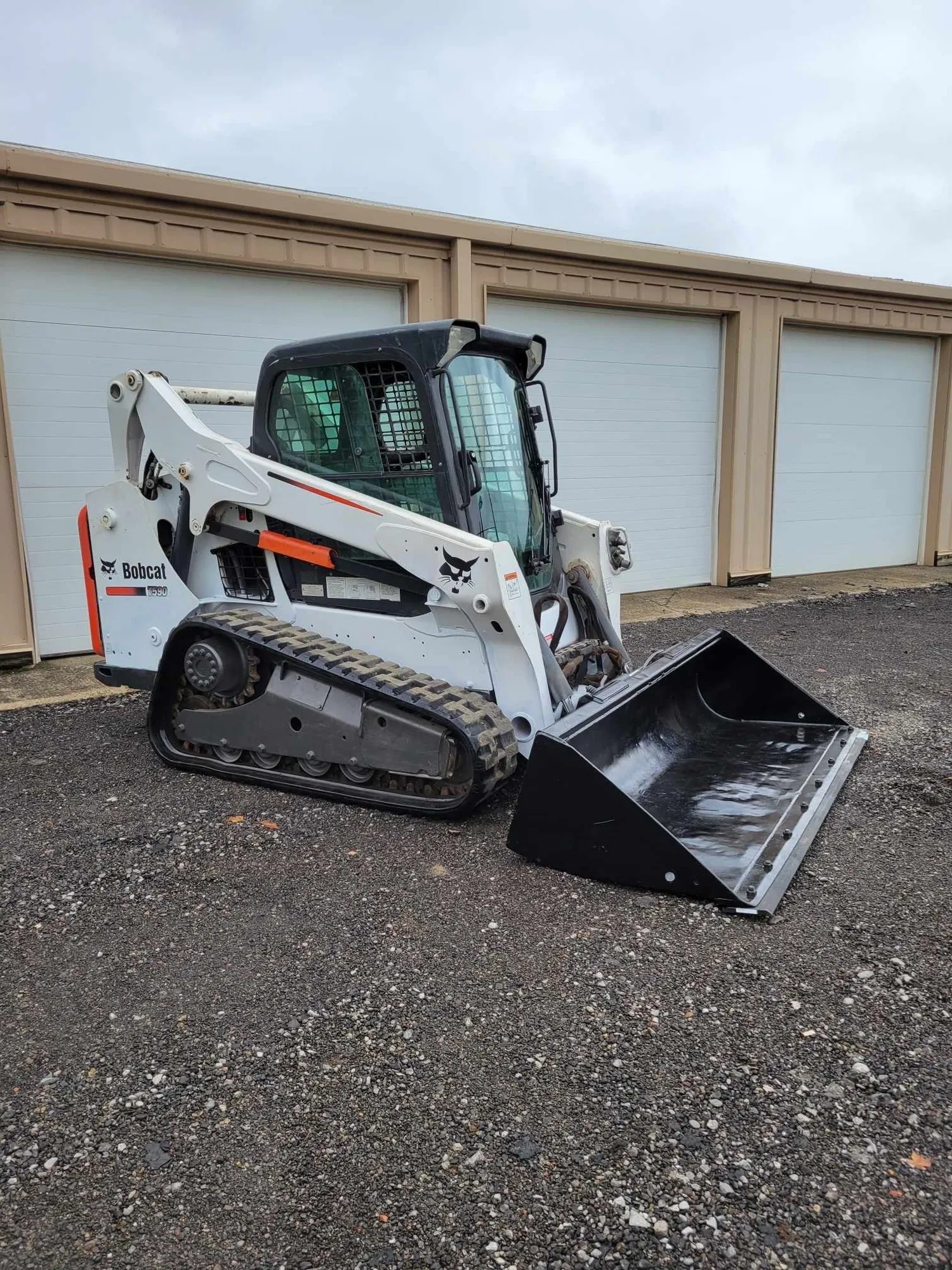 2016 Bobcat T590 Equipment Image0