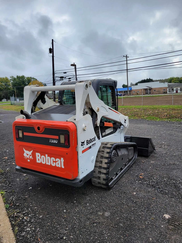 Image of Bobcat T590 equipment image 3