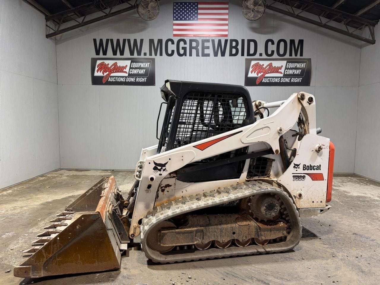 2016 Bobcat T590 Equipment Image0