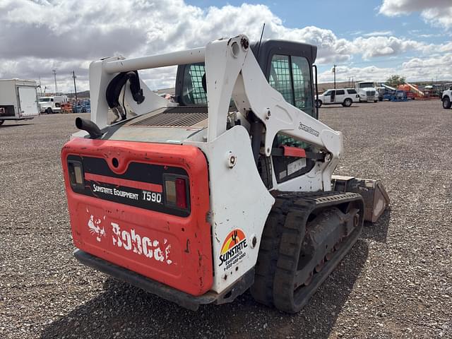 Image of Bobcat T590 equipment image 3