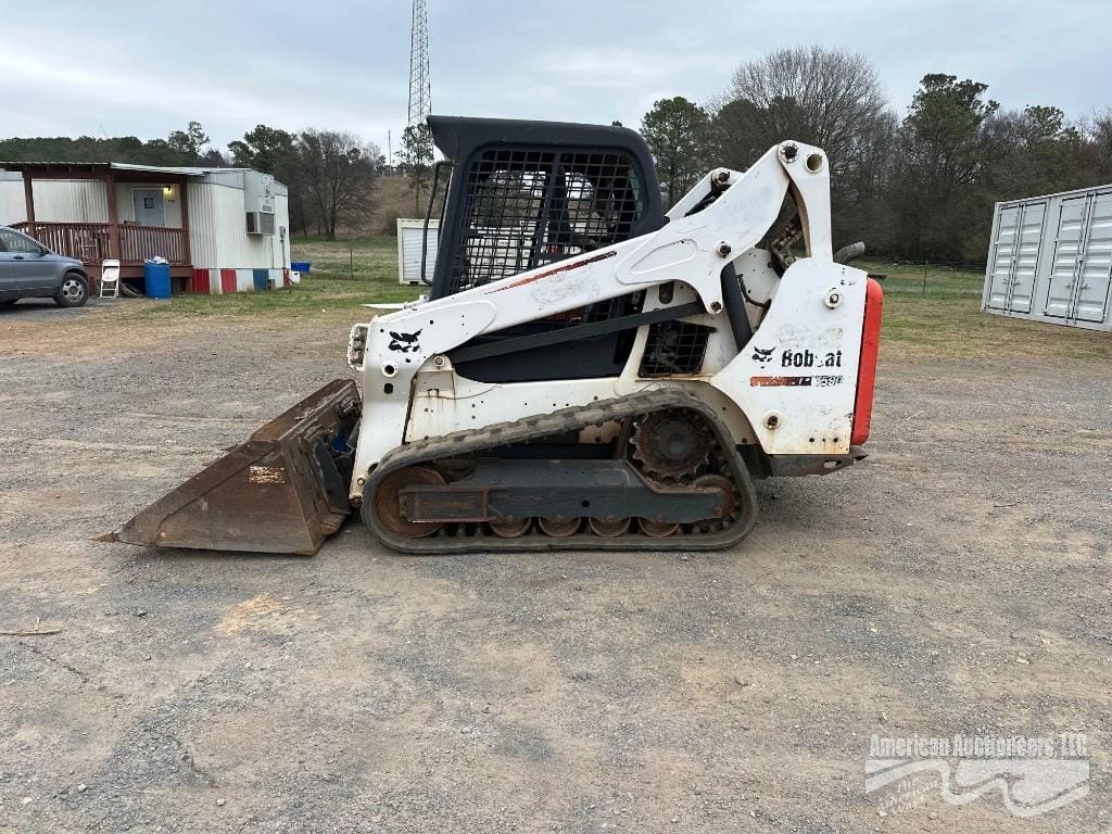 2016 Bobcat T590 Equipment Image0