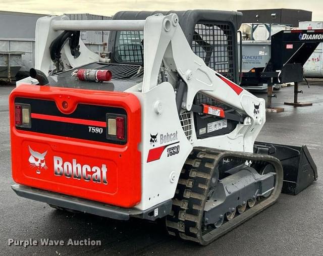 Image of Bobcat T590 equipment image 4