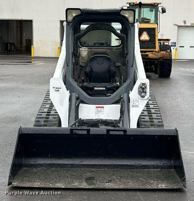 Image of Bobcat T590 equipment image 1