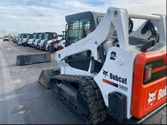 Image of Bobcat T595 equipment image 4