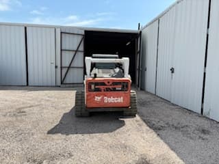 Image of Bobcat T650 equipment image 4