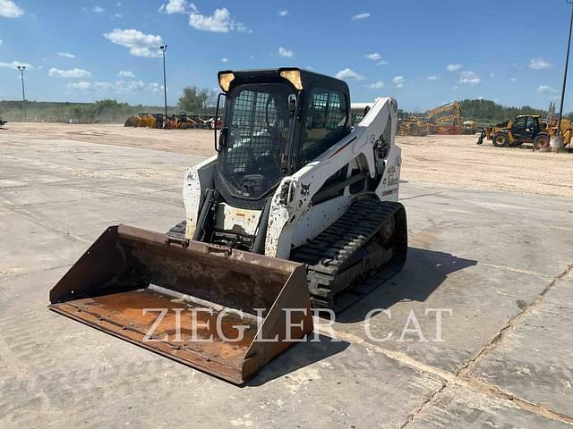 Image of Bobcat T650 equipment image 2