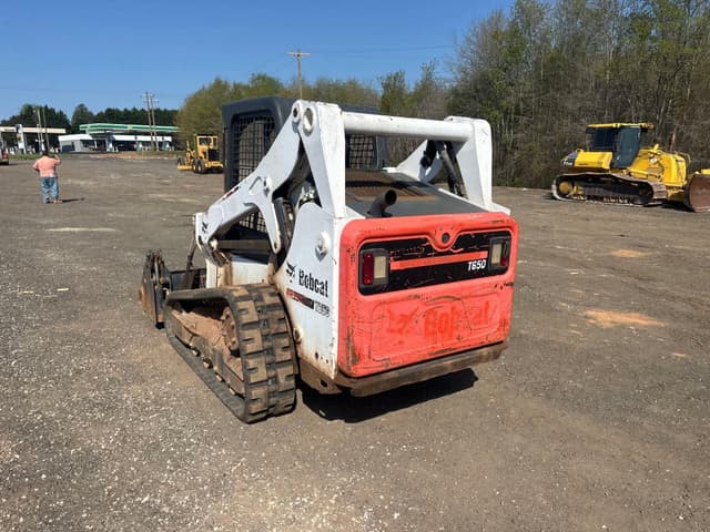 Image of Bobcat T650 equipment image 3