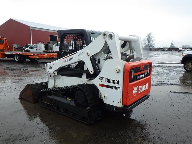 Image of Bobcat T650 equipment image 4