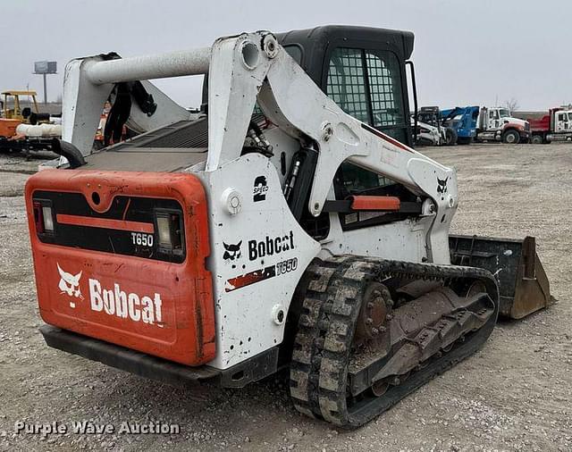 Image of Bobcat T650 equipment image 4