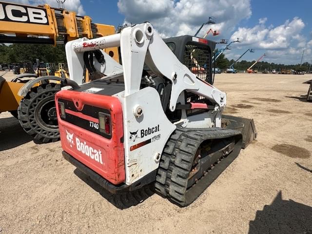 Image of Bobcat T740 equipment image 2