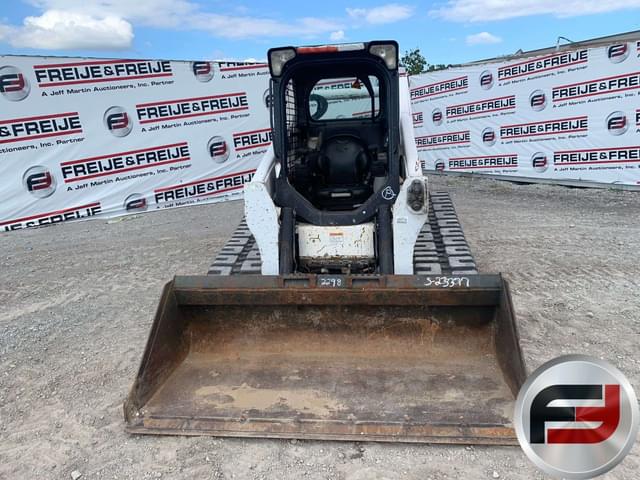 Image of Bobcat T740 equipment image 1