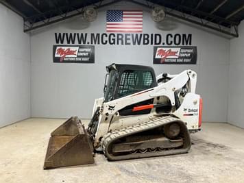 Main image Bobcat T740